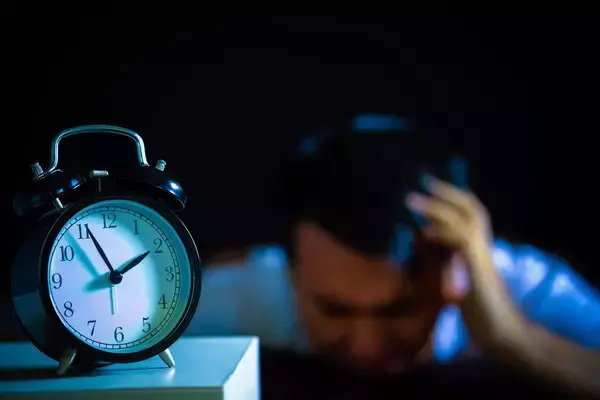 ウォーキングは｢朝｣か｢夜｣どちらがいいのか…グッスリ眠れるだけでなく骨も丈夫になる時間帯