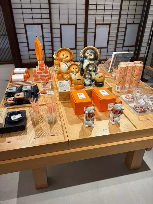 「重たいワレモノなのに飛ぶように売れる…土産物がなかった太宰府天満宮でビームスが仕掛けた｢意外な商品｣」の画像