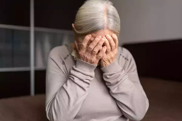 ｢手取り15万円｣45歳息子を養い､年金18万円が消えていく…老後破綻に怯える70歳母が泣き崩れた"予想外の言葉"
