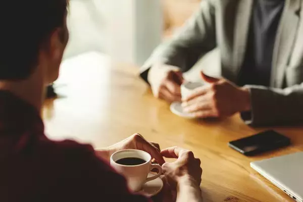 「｢高齢でもヨボヨボにならない人｣は頻繁にしている…医師｢定年後も前頭葉が元気な人のアウトプット習慣｣【2026年7月BEST】」の画像