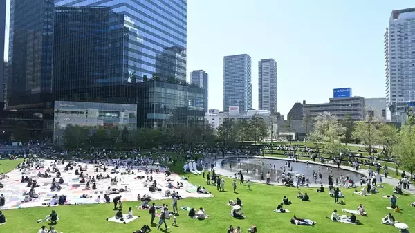 「大阪駅直結なのに､日本人も外国人客も来ない…開業1年で｢廃墟フードコート｣と呼ばれたピカピカ新施設の悲劇」の画像