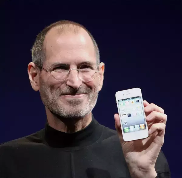 「グーグルでもサムスンでもない…クックCEO退任のアップルが本気で警戒する｢脳にチップを埋める会社｣」の画像