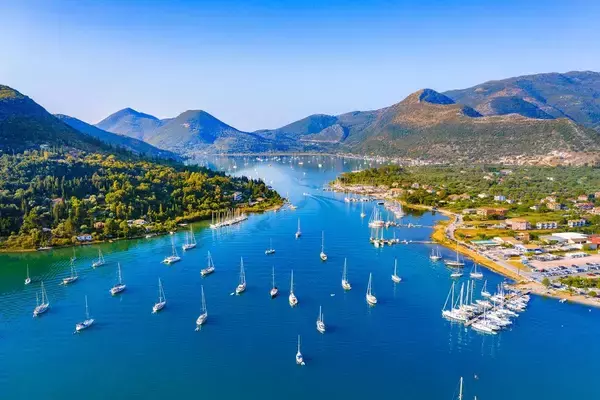 「母は出奔､父とは死別､頼みの叔母は投資で破産…ラフカディオ･ハーンが｢小泉八雲｣になった納得の理由」の画像