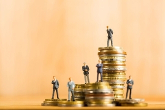 お金が貯まる人は"3つあれば十分"と知っている…｢ボーナスの季節に増えて､老後になると困るもの｣とは
