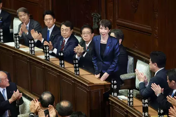 勝ちすぎるほど恐ろしい…中曽根も鳩山も陥った｢300議席の罠｣､高市首相は食料品消費税ゼロを実現できるのか