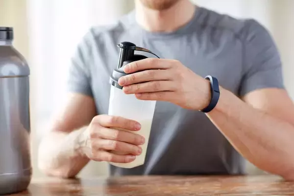 「栄養ドリンクでも､コーヒーでもない…産業医が｢疲れやすい人｣に勧める､午後3時の休憩タイムに最適な飲み物」の画像