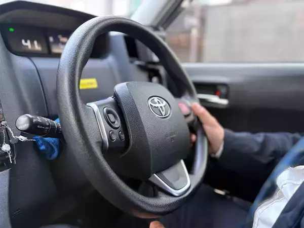 「信号待ちで100円アップは気分が悪い…年収800万円タクシー運転手の｢赤に引っかからない走り方｣がスゴかった」の画像