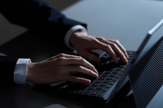 なぜ日本人だけが死ぬまで働くのか…マジメ過ぎるでも上司からのパワハラでもない日本企業ならではの理由