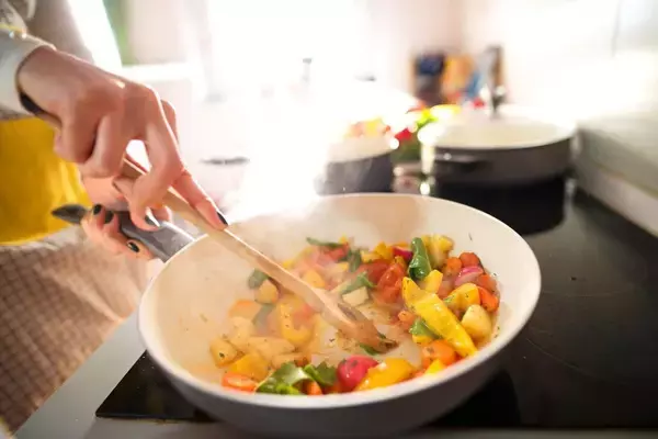 「｢子どもは褒めて育てたほうがいい｣は大間違い…和田秀樹が｢エビデンスを鵜呑みにするな｣と警告する理由」の画像