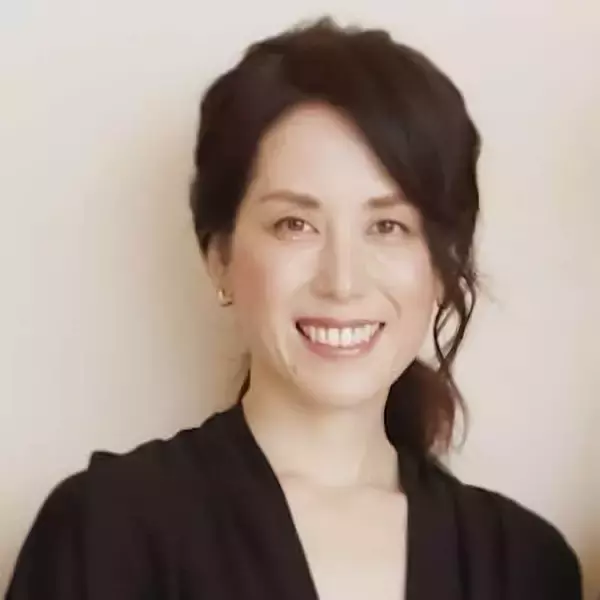 朝は新聞配達､昼は吉野家､夜はスナック勤務…夫の借金500万と幼子を抱える20代を救った｢見ず知らずの神様｣