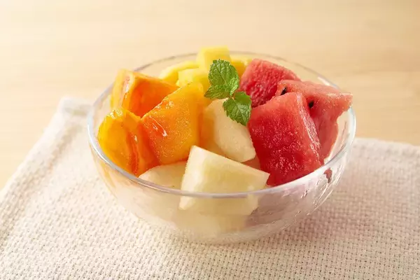 「血糖値が高いのに甘いものがやめられない…消化器外科医が勧める｢スイーツとフルーツ｣を食べるタイミング」の画像