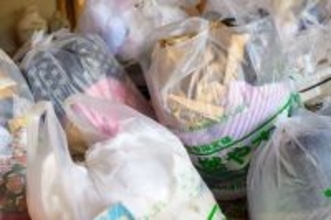 ｢もっと早く引っ越せば良かった｣…認知症でもない76歳の元大学教授が｢ゴミ屋敷の住人｣になったワケ