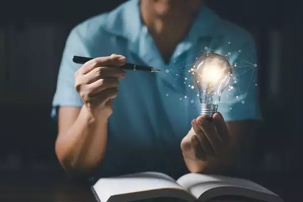 「だからあなたは｢思考が浅い人｣になってしまう…人間の能力をフル稼働させる“抽象度の高い目標”の定め方」の画像