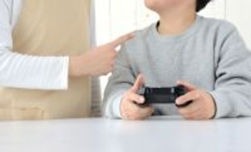 ｢ゲームはもう終わりにしなさい!｣は逆効果…｢時間をきっちり守れる子｣に育てる親の声かけフレーズ