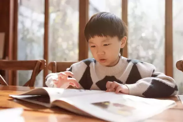 ｢勉強しろ｣も｢本を読め｣も不要…ゲームだらけの家でもわが子を｢本好き秀才｣にできる最強の家庭習慣