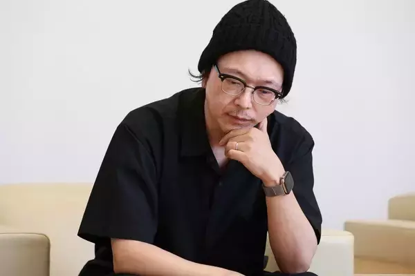 兄は包丁を手に｢全員殺したる｣と叫び…人気マンガ家がずっと描かなかった｢実家で30年引きこもる兄｣との日常