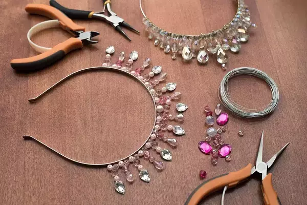 「月5万円の副業で気を抜いたらダメ…荻原博子｢副業の確定申告モレで1年後に支払うことになる金額｣」の画像