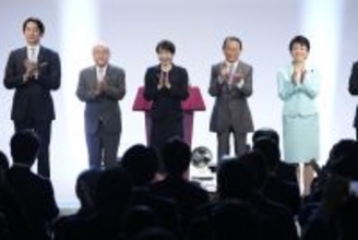 党大会で君が代を歌った自衛官がかわいそう…小泉進次郎氏と防衛省に責任を押し付ける自民執行部のあざとさ