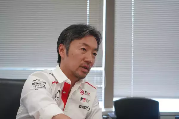 「豊田章男｢正直に言ってくれるのは君くらい｣…トヨタ車を魅力がないと酷評したF1チーム代表と手を組んだ理由」の画像