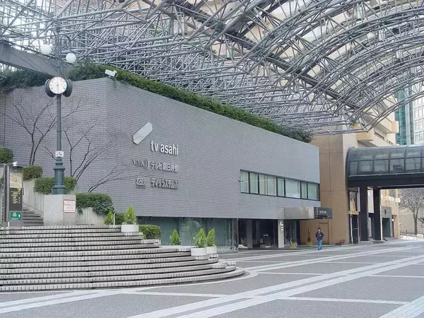 「【追悼･久米宏】こんな報道番組はもう見られない…｢ニュースステーション｣最終回に一人でビールを飲んだ久米宏の味わい深さ」の画像