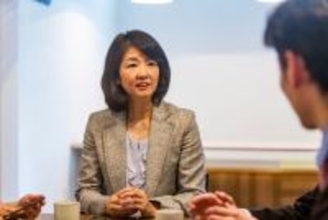 頭の回転でも､雄弁さでもない…日系老舗企業で初の女性役員が実践した“オラオラ管理職”とは真逆の行動