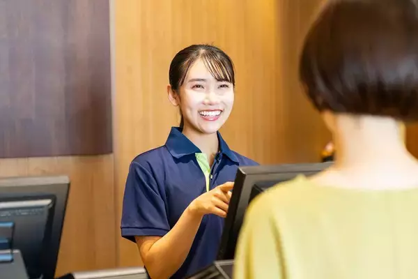 「｢スマイル｣こそ金儲けの原理原則だ…藤田田が考案した｢従業員が自動的に笑う｣マックの物理的仕掛け」の画像