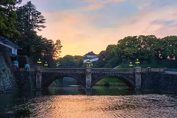 「その時､雅子さまは涙を流された…真の国民的アイドルは｢嵐｣しかいないと言える"即位祭典"での｢6文字の言葉｣」の画像