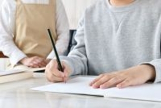 ｢がんばってね｣よりはるかに効果的…中学入試に子どもを送り出す親が｢直前にかけたい一言｣