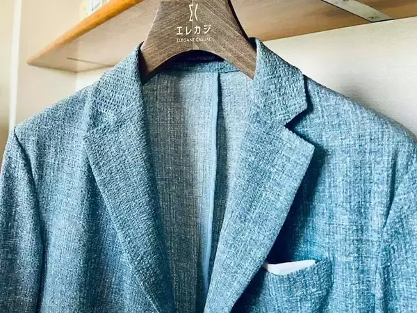 「堅い服装にもカジュアルにも一瞬で変身…ビジネスで｢夏の服装｣を外さない人が持ち歩いている｢ひみつ道具｣」の画像