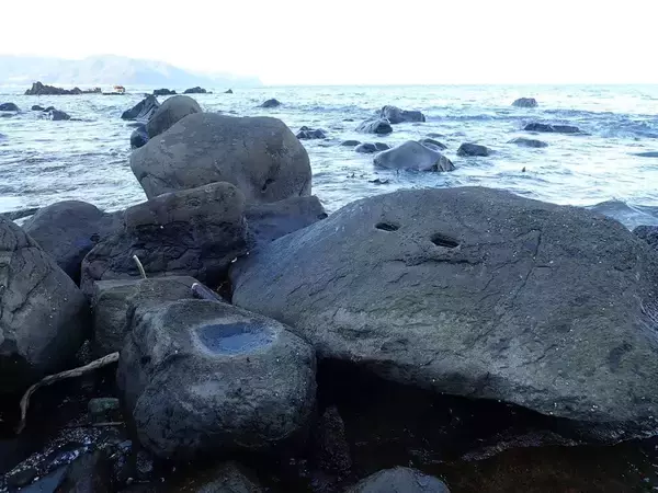 「｢100年前の駅｣が相模湾の海底に沈んでいる…海に引きずり込まれた根府川駅が貴重な"水中遺跡"になったワケ」の画像