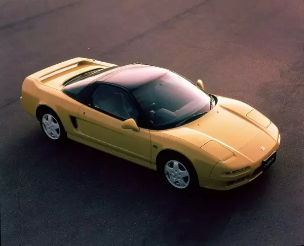 「スーパースポーツカーなのに乗り心地がいい…ホンダ初代NSXが｢オーナーが手放さない車｣になった納得の理由」の画像