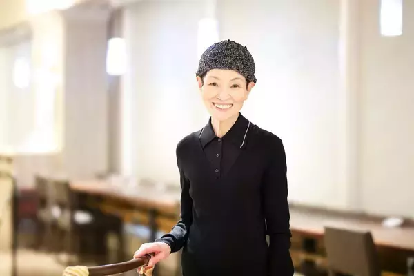 「だから84歳で毎日働ける…料理研究家･村上祥子さんが実践する足腰のヨボヨボ化を回避する"室内運動"」の画像