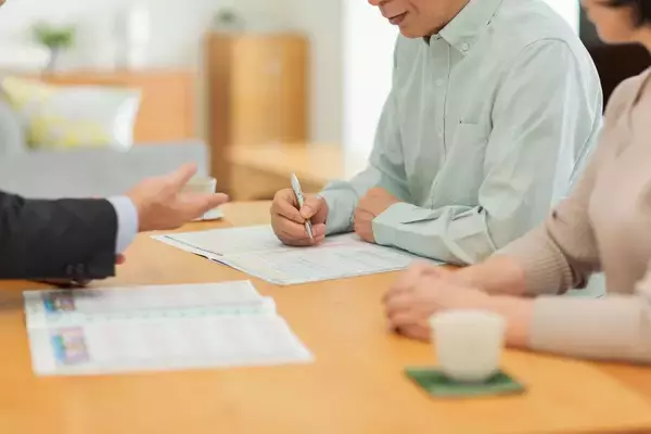 「親の｢まだ自分たちで大丈夫｣を信じてはいけない…在宅医が｢早急に介護体制を整えて｣という“要注意サイン”」の画像