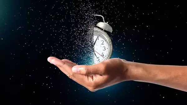 「｢たった2分間だけで効果を実感｣ネットで時間を浪費しないために動画を見る前に必ずしてほしいこと」の画像