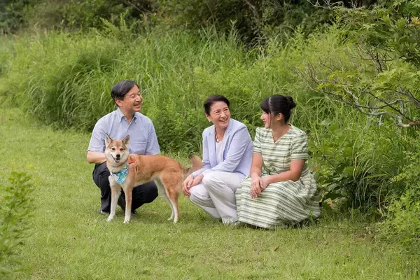「｢佳子さまカレンダー｣を超えた…発売即増刷の｢愛子さまカレンダー｣に専門家が感じる国民感情の"地殻変動"【2025年12月BEST】」の画像