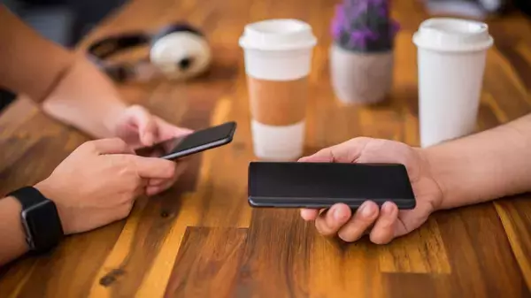 「1日2時間以上勉強しても｢スマホ2時間｣で水の泡…東北大学の研究で判明｢子どもの利用時間｣の適切な上限」の画像