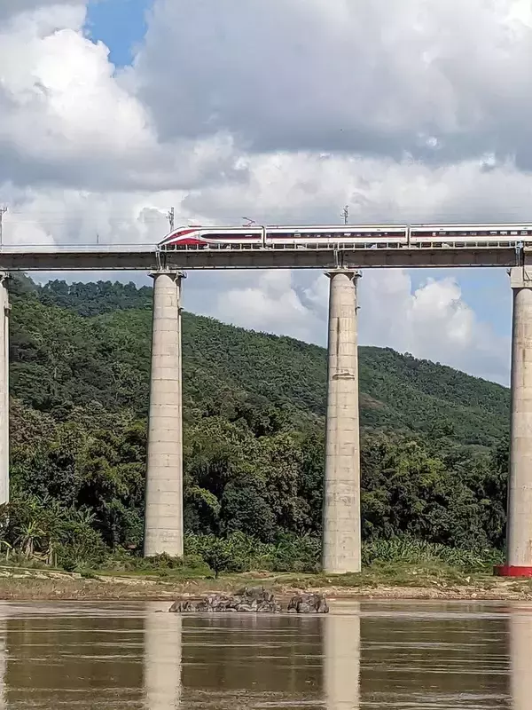 「｢日本の新幹線｣を売らなくてよかった…習近平が東南アジア3カ国に敷いた"完成しない高速鉄道網"の大誤算」の画像