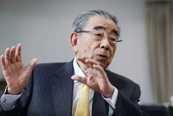 ｢近所のスーパーが消えた町｣に商機がある…"鈴木モデル"飽和のコンビニ業界でローソンが仕掛けた次の一手