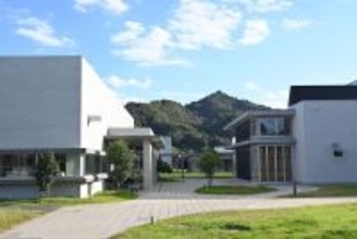 英語力ゼロの｢普通の子｣が海外の超名門大に合格する…広島の離島の公立校が行う｢詰め込み｣とは真逆の授業