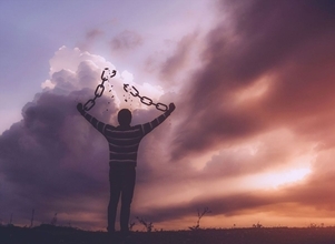 ひろゆき｢他人を論破する生き方はやめたほうがいい｣…すぐにマウントを取る人への"たった一つの対処法"