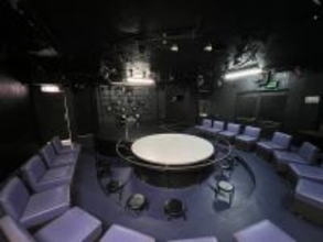 踊り子の裸体を見て号泣する女性がいる…存続危機のストリップ劇場に｢たった3日間で500万円｣が集まった意味