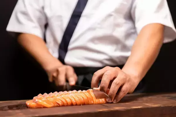 「だから食べ進めるうちに｢何かが違う｣と感じる…高級寿司屋が世界中のセレブを惹きつけ続ける理由」の画像