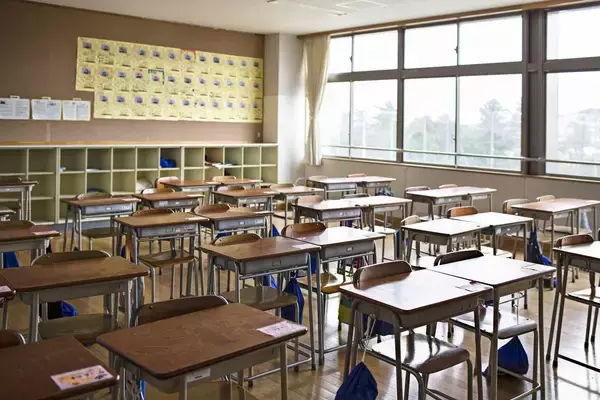 ｢学校の駐車場整備｣のためにPTA会費と保護者負担で122万円…学校が親に"サイフ機能"を期待するおかしさ