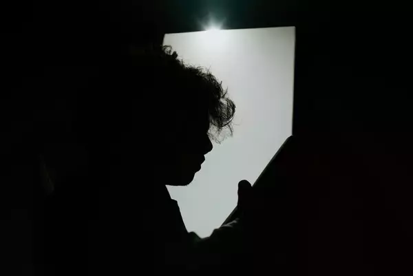 思想書でも哲学書でもない…作家･林望｢つらい日々から救い､眠れない脳を休ませてくれる唯一無二の本｣