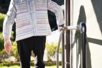 ジムに通わず､自宅でできる…1日10回で下半身のヨボヨボ化を防ぐ､整形外科医が推す｢ゆる腰下げ体操｣の中身