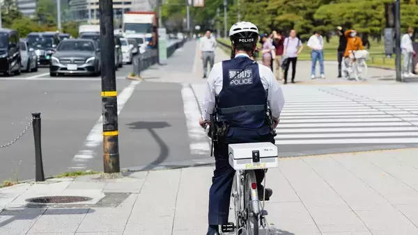 ｢歩道を走っただけで即､反則金6000円｣はウソ…4月から一発で｢青切符｣を切られる"自転車の6つのNG行為"【"青切符"3選】