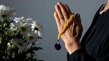 葬式で｢ご愁傷様です｣と言われたら…｢ありがとうございます｣の代わりに返すべき言葉【葬式マナー3選】