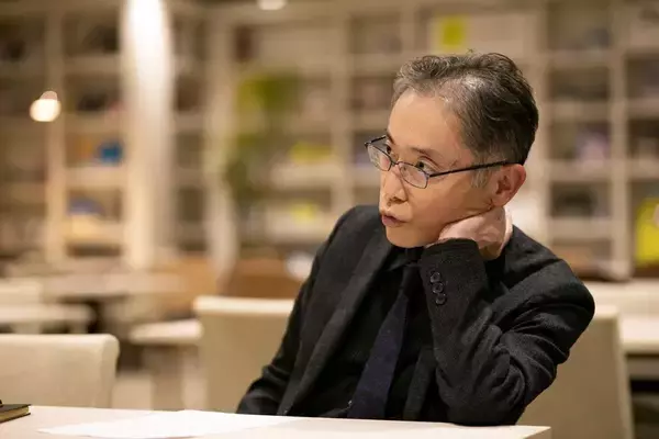 「｢コスパ｣を追い求めるほど大切なものを失っている…落合陽一が平日昼から｢餃子とビール｣を頼む意外な理由」の画像