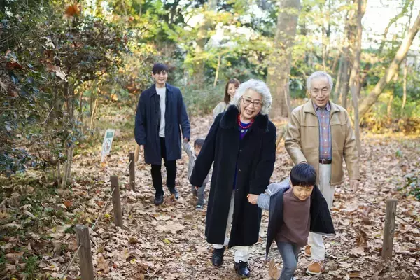 「70代からは楽で楽しい道を選べ…和田秀樹｢笑顔で死んでいく高齢者､悔いが残る高齢者の決定的違い｣」の画像