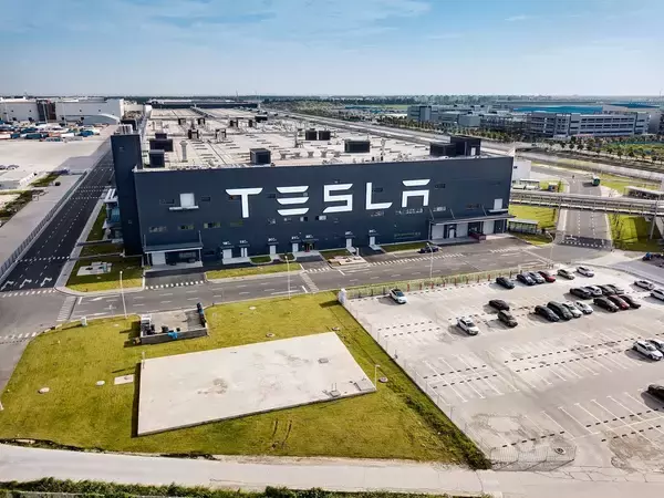 「トヨタやホンダとは根本的に違う…テスラが主力モデルの生産終了で始める｢現実世界のOSを握る｣壮大な野望」の画像